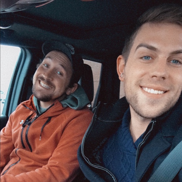 Meet your Posher, Ryan - Picture 2 of 3